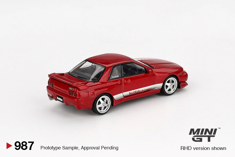 Nissan Skyline GT-R (R32) VeilSide Combat C-I - červená - 1:64 - Mini GT