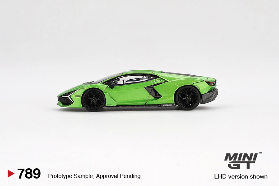 LAMBORGHINI REVUELTO VERDE SELVANS 2024 - 1:64 - Mini GT