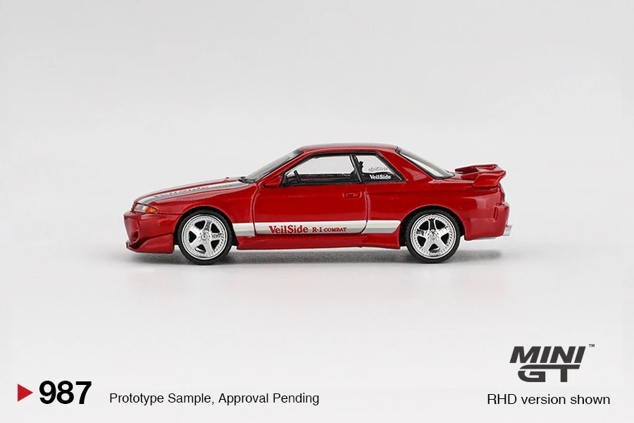 Nissan Skyline GT-R (R32) VeilSide Combat C-I - červená - 1:64 - Mini GT