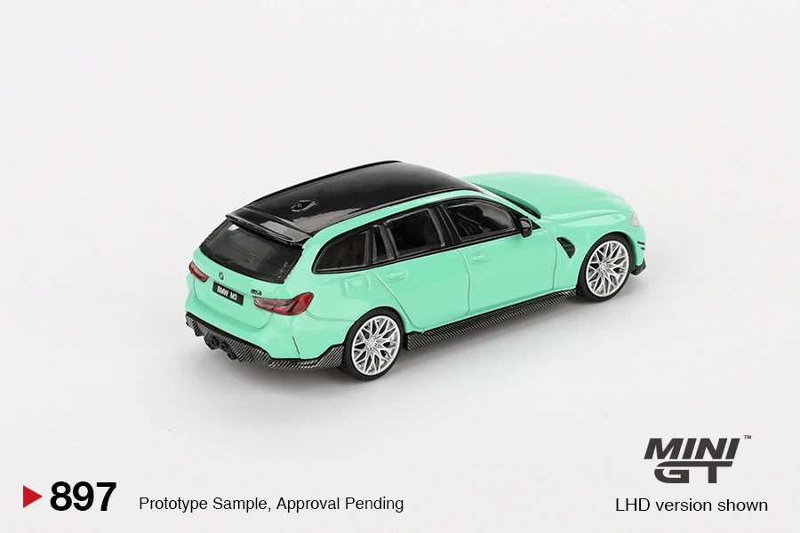 BMW M3 TOURING (G81) M Performance sv. zelená 2022 -1:64 - Mini GT