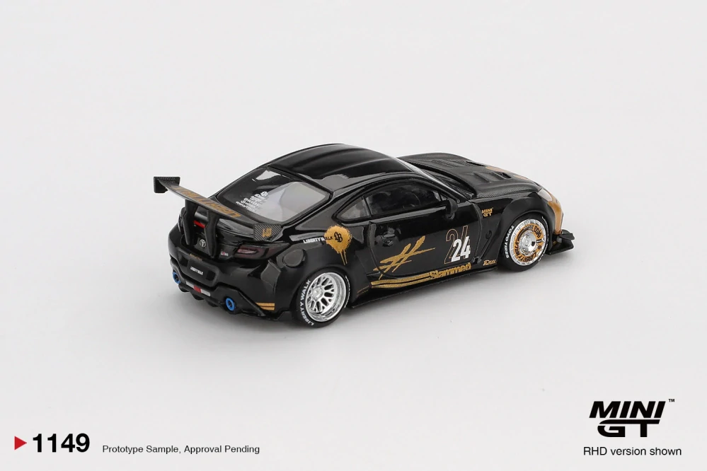 Toyota GR86 LB★Nation Black / Gold