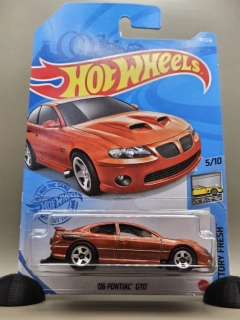 HotWheels - 06' Pontiac GTO