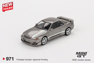 NISSAN GT-R (R32) VEILSIDE COMBAT C-I 2011 - grey met. -1:64 Mini GT